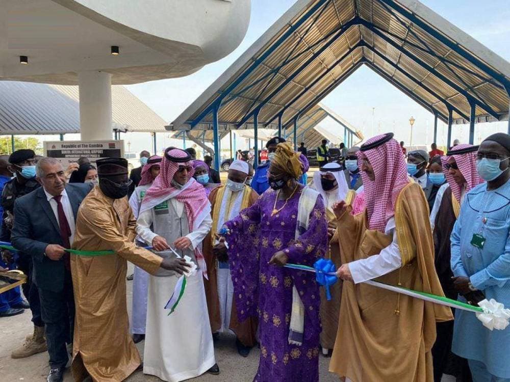 بلغ عدد مشاريع الصندوق السعودي للتنمية في قارة إفريقيا 433 مشروعا وبرنامجا إنمائيا. المصدر: واس