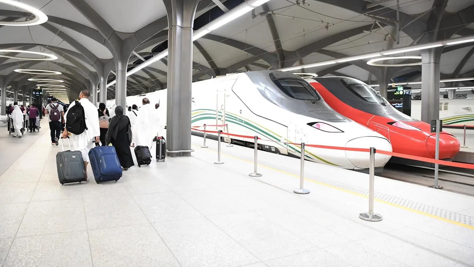 قطار الحرمين السريع الكهربائي يربط مكة المكرمة بالمدينة المنورة بخط حديدي مزدوج. المصدر: واس