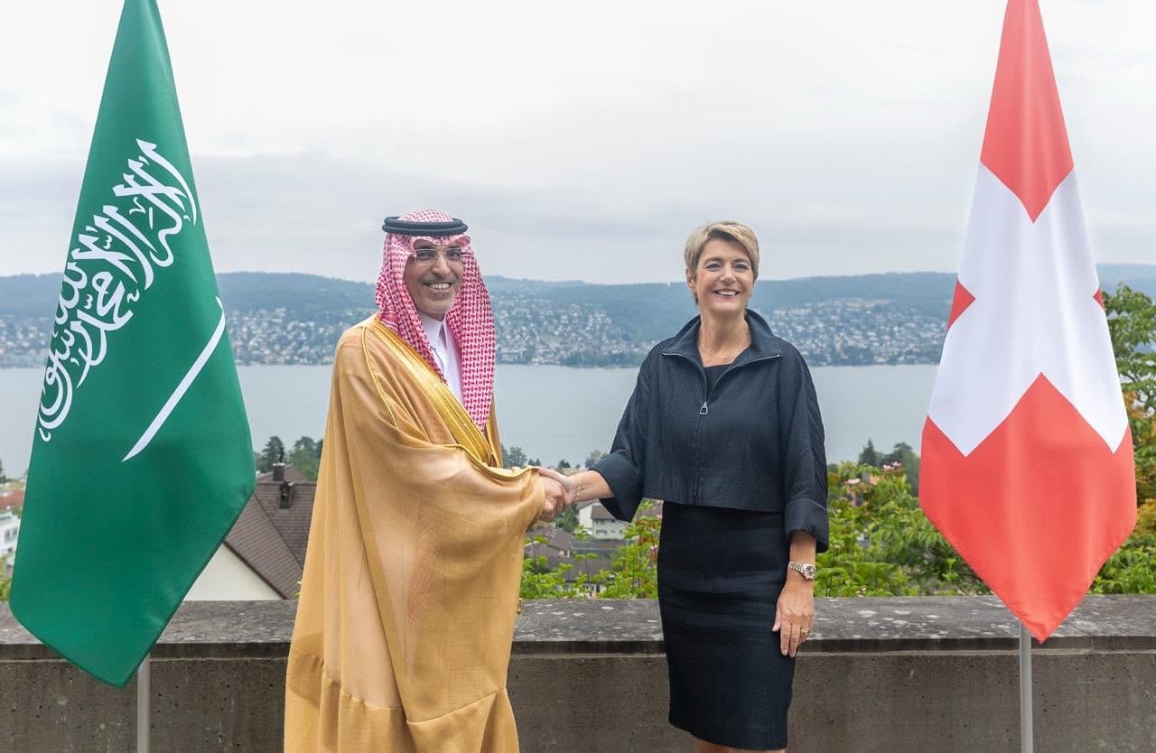 وزير المالية محمد الجدعان خلال افتتاح أعمال الدورة السعودية - السويسرية. المصدر: حساب وزير المالية عبر منصة x