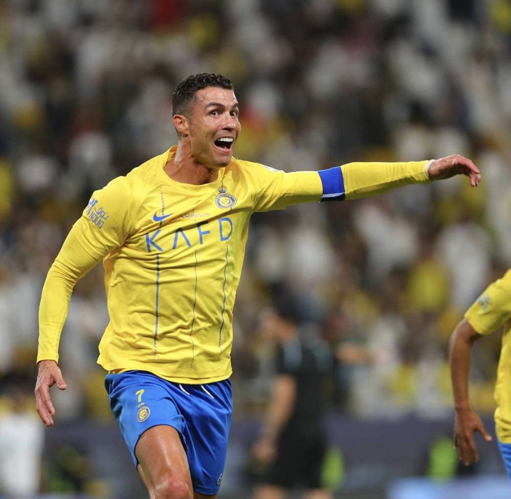 لاعب فريق النصر كريستيانو رونالدو