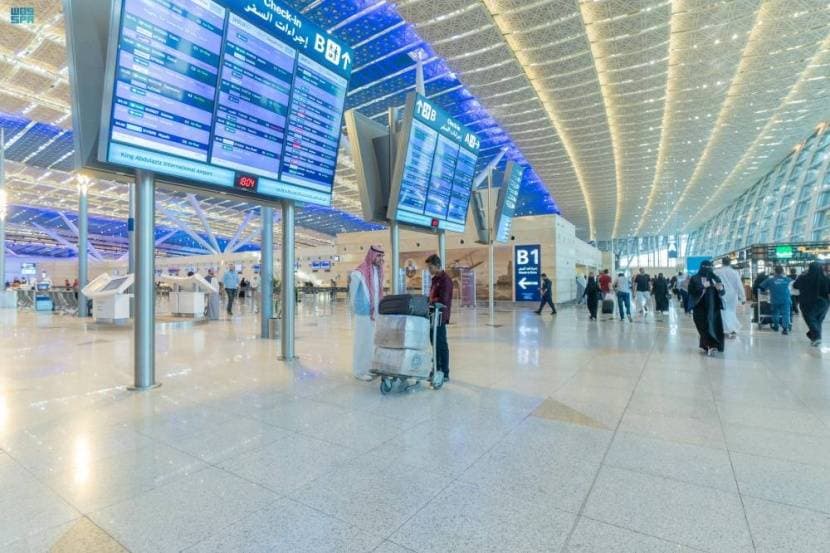 ضبط 635 مخالفا لنشاط نقل الركاب في مطارات السعودية خلال يوليو