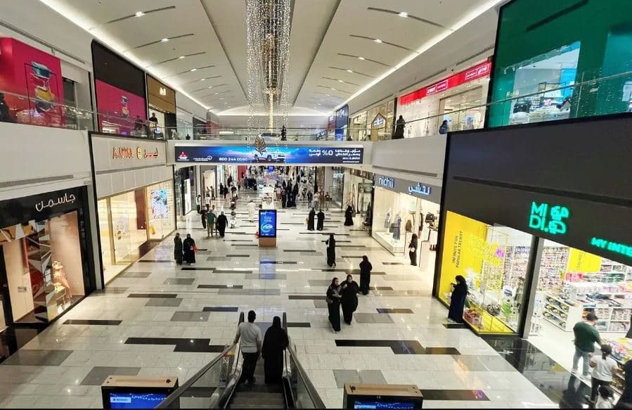 السعودية تقر نظامي السجل والأسماء التجارية لتيسير الأعمال وتخفيف الأعباء على المنشآت