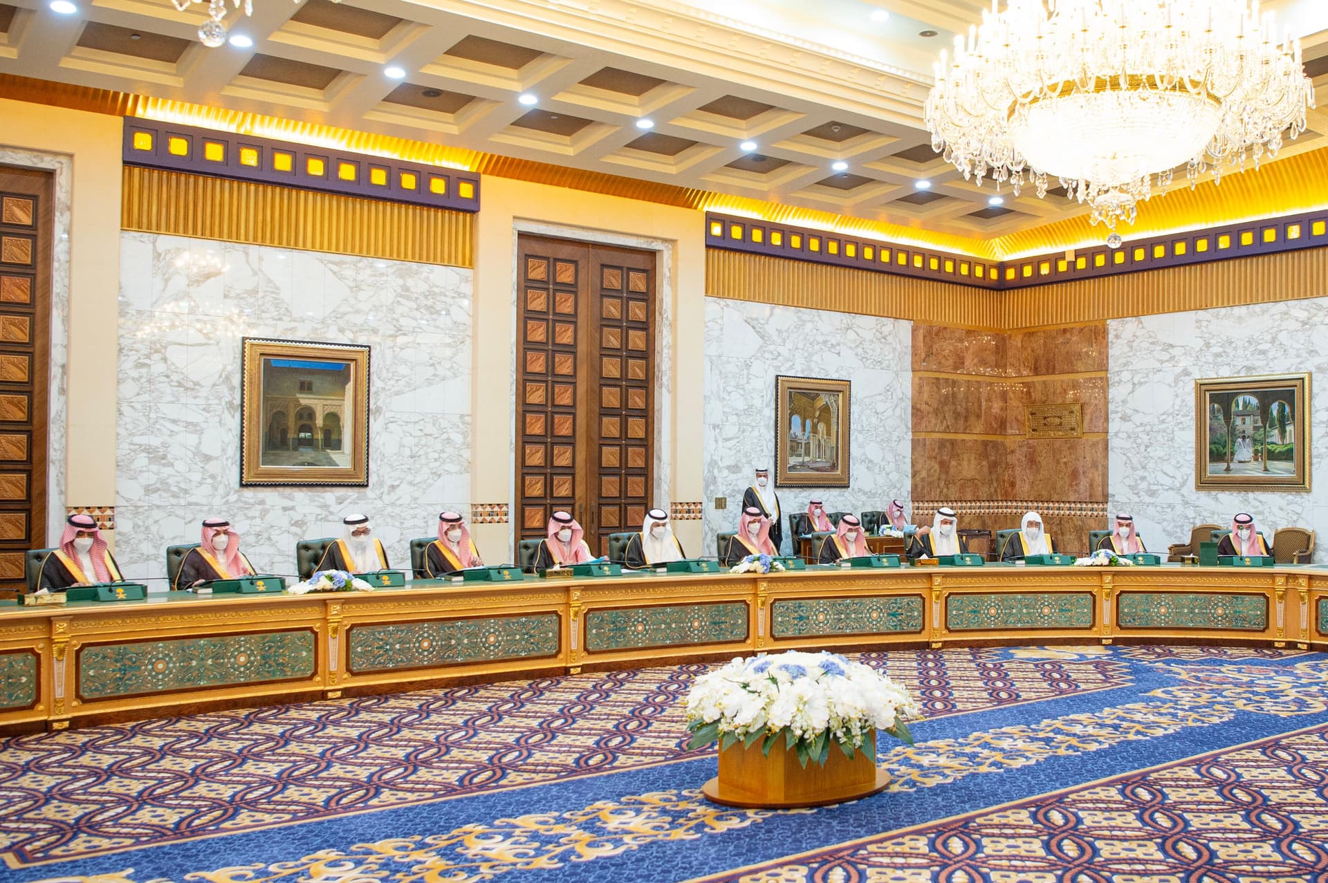 مجلس الوزراء السعودي يوافق على نظام القياس والمعايرة