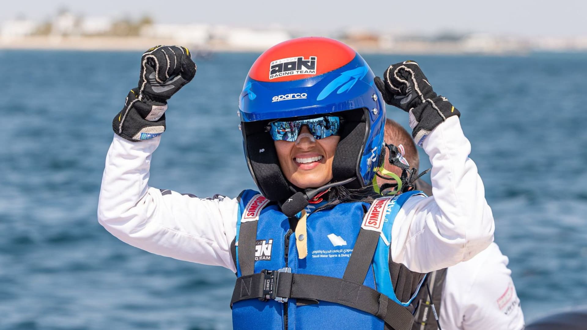 أوكي يتوج بكأس الجولة الافتتاحية في بطولة العالم للقوارب الكهربائية السريعة "E1"