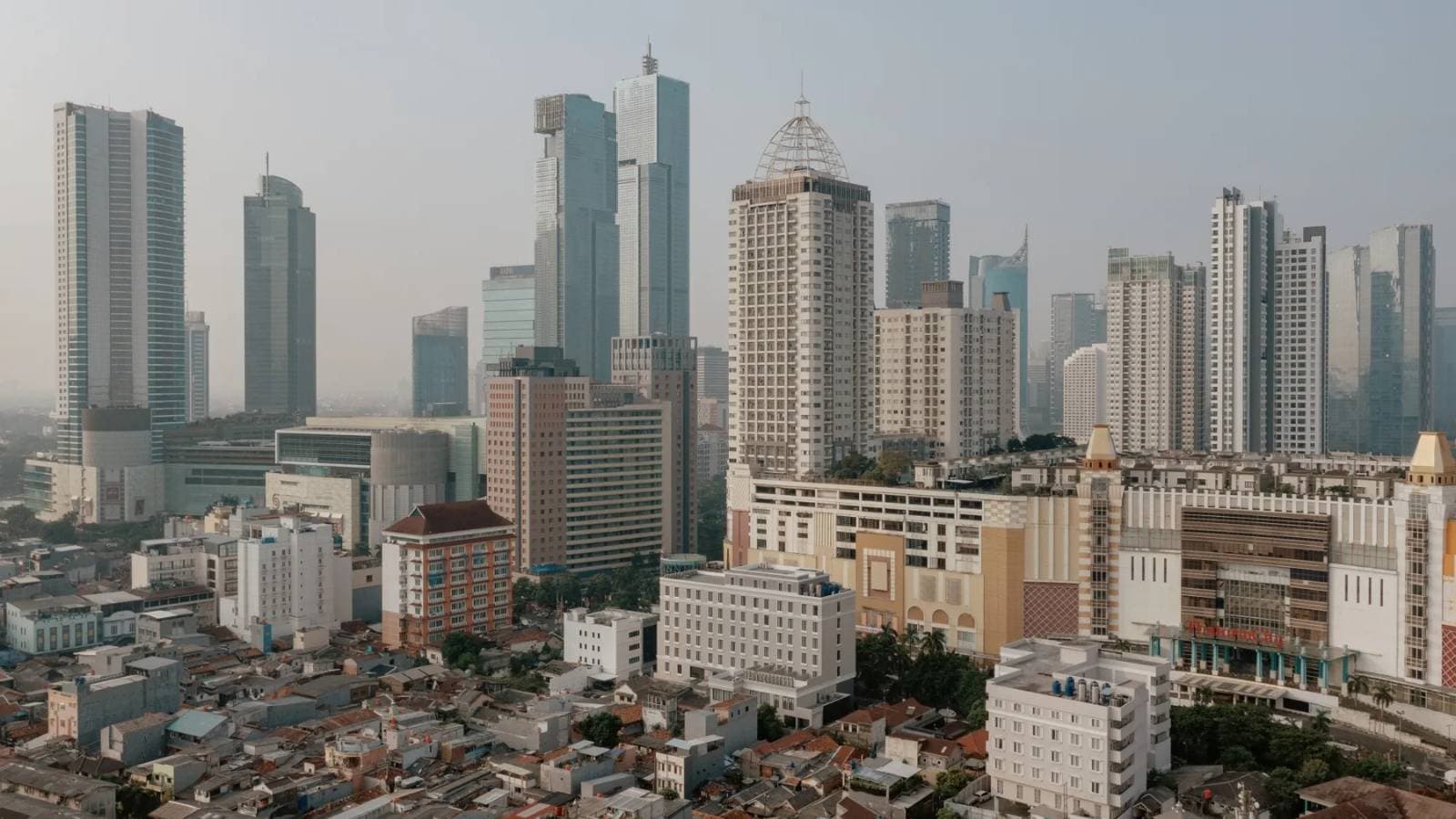 إندونيسيا تطلق صندوقا للثروة السيادية لتخزين أصول بقيمة 900 مليار دولار