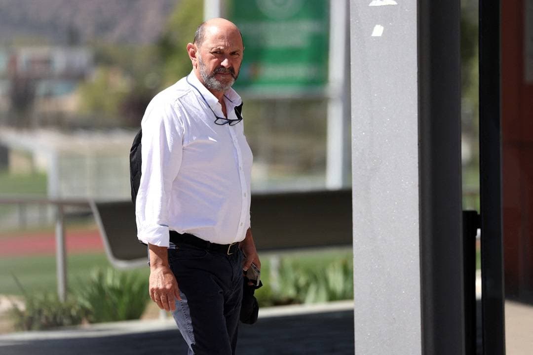 تبرئة رئيس الاتحاد الإسباني من تهمة الاختلاس في قضية تحسين الملعب