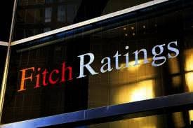 "فيتش" تتوقع خفض السعودية إنفاقها الرأسمالي في 2025 وتؤكد مرونتها مع السعي للتوازن