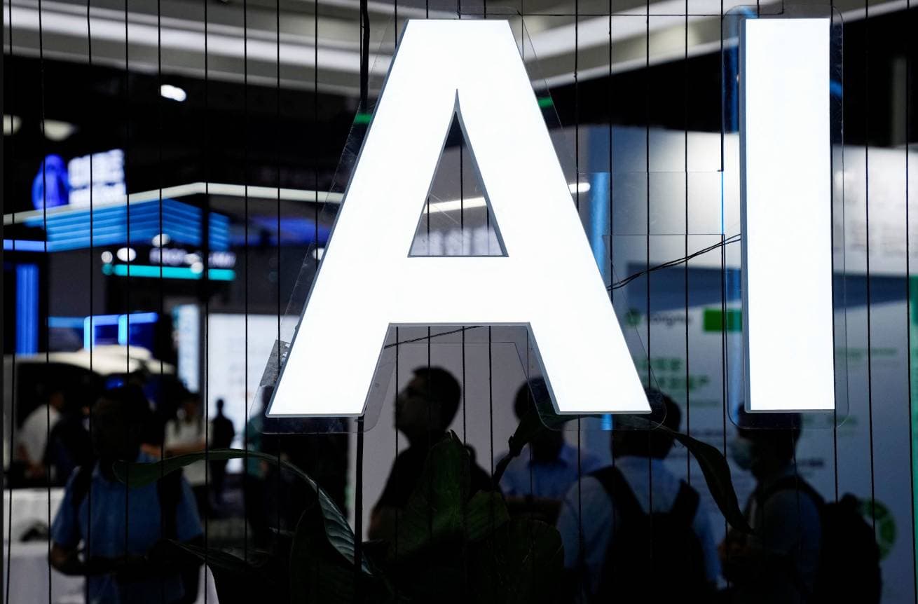 ارتفاع الطلب على كفاءات الذكاء الاصطناعي في هونج كونج