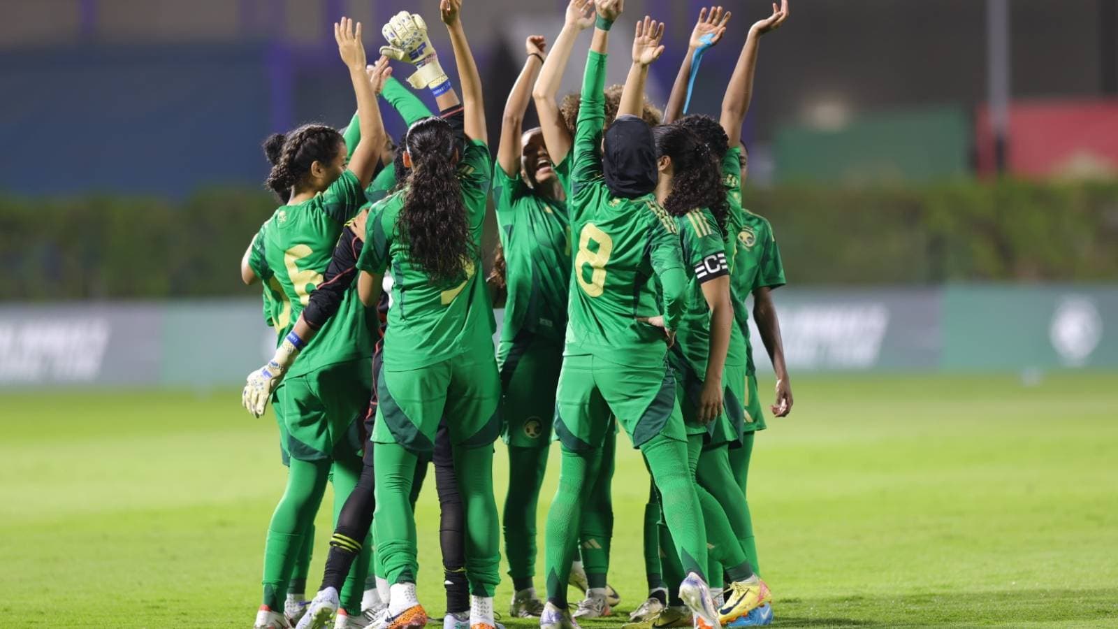 "فيزا" تطلق برنامجا لتطوير الكرة السعودية النسائية بالتعاون مع "الأول" و"ميلان"