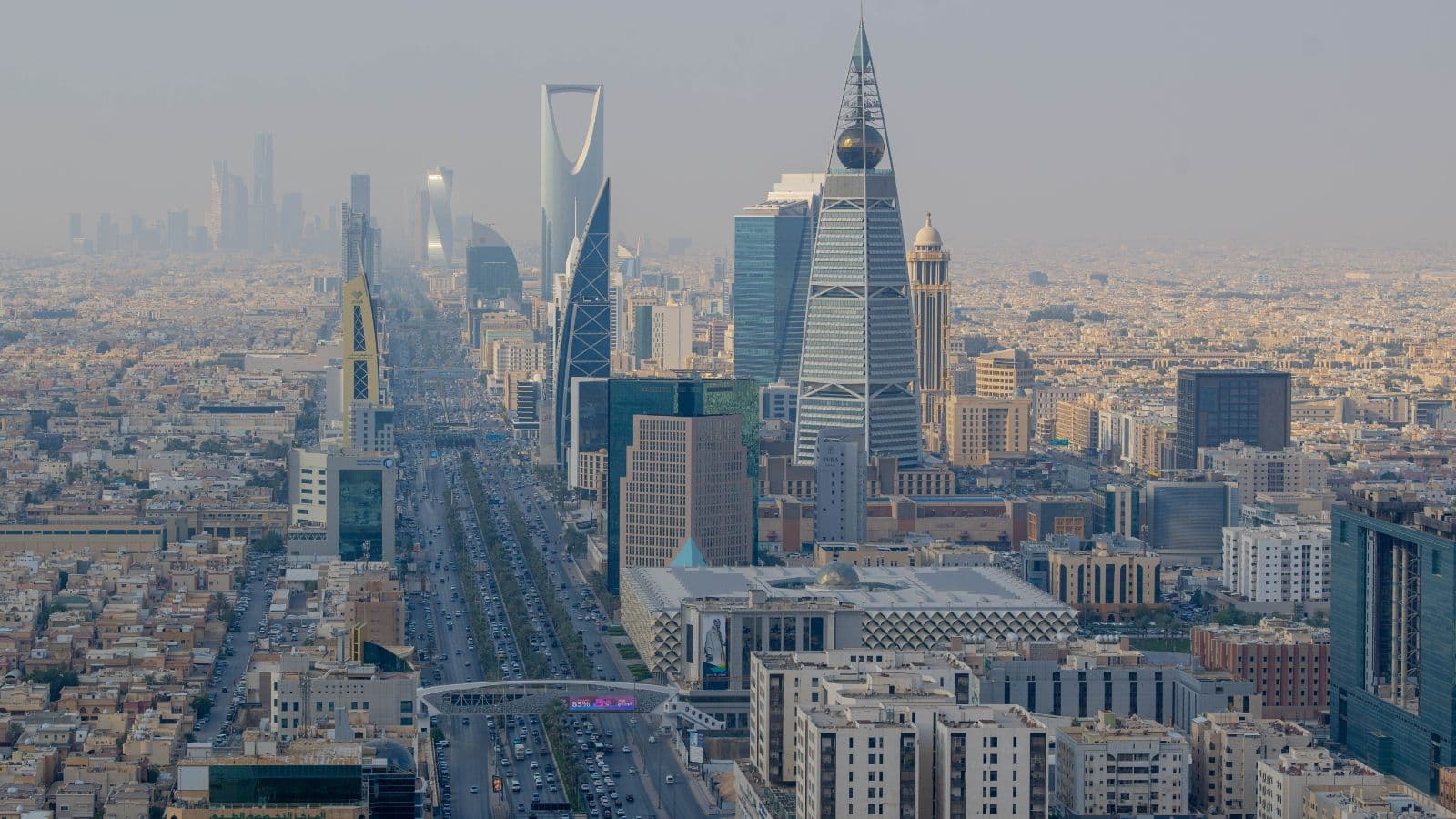 إطلاق منصة إلكترونية لاستقبال طلبات الاستفادة من الأراضي في الرياض قريبا