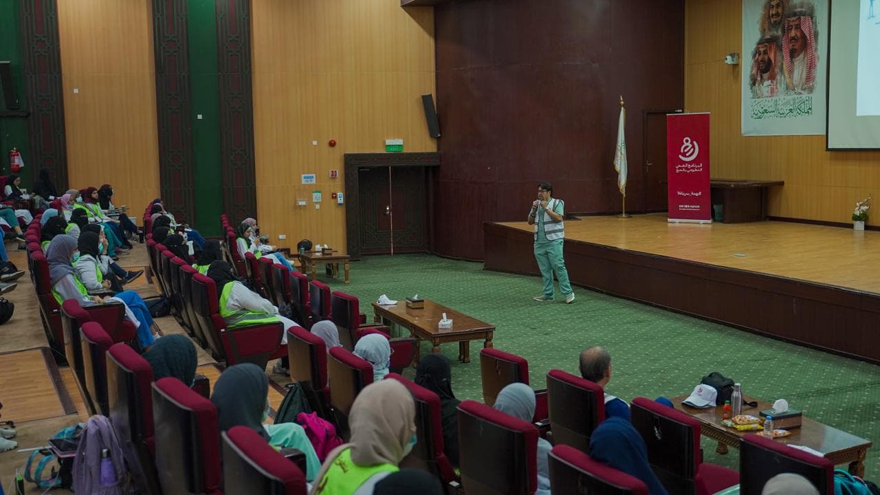 إطلاق البرنامج الصحي التطوعي في الحج بمشاركة 650 متطوع من 30 جامعة