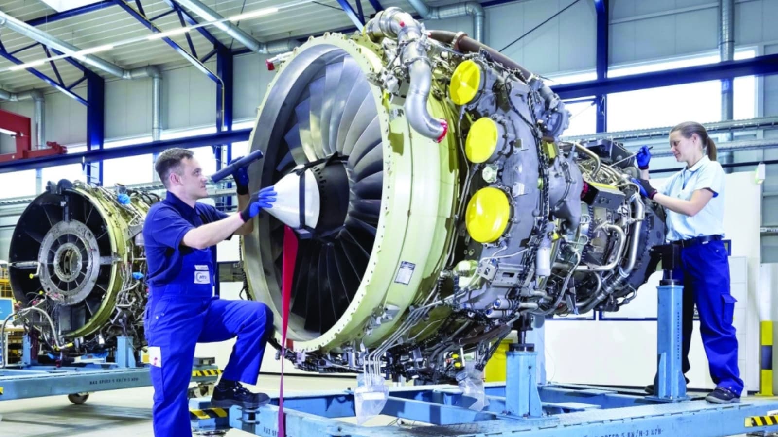 20 شركة فرنسية تستكشف الفرص الاستثمارية في قطاع الطيران السعودي