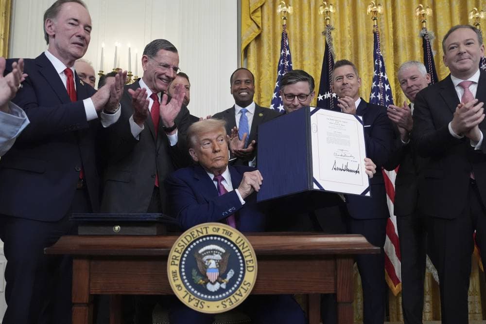 ترمب: لن أقيل رئيس الاحتياطي الفيدرالي لكن قد اضطر إلى فرض شيء ما