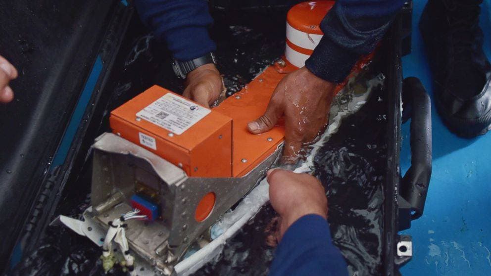 ماذا يمكن أن تخبرنا "الصناديق السوداء" عن حوادث تحطم الطائرات؟