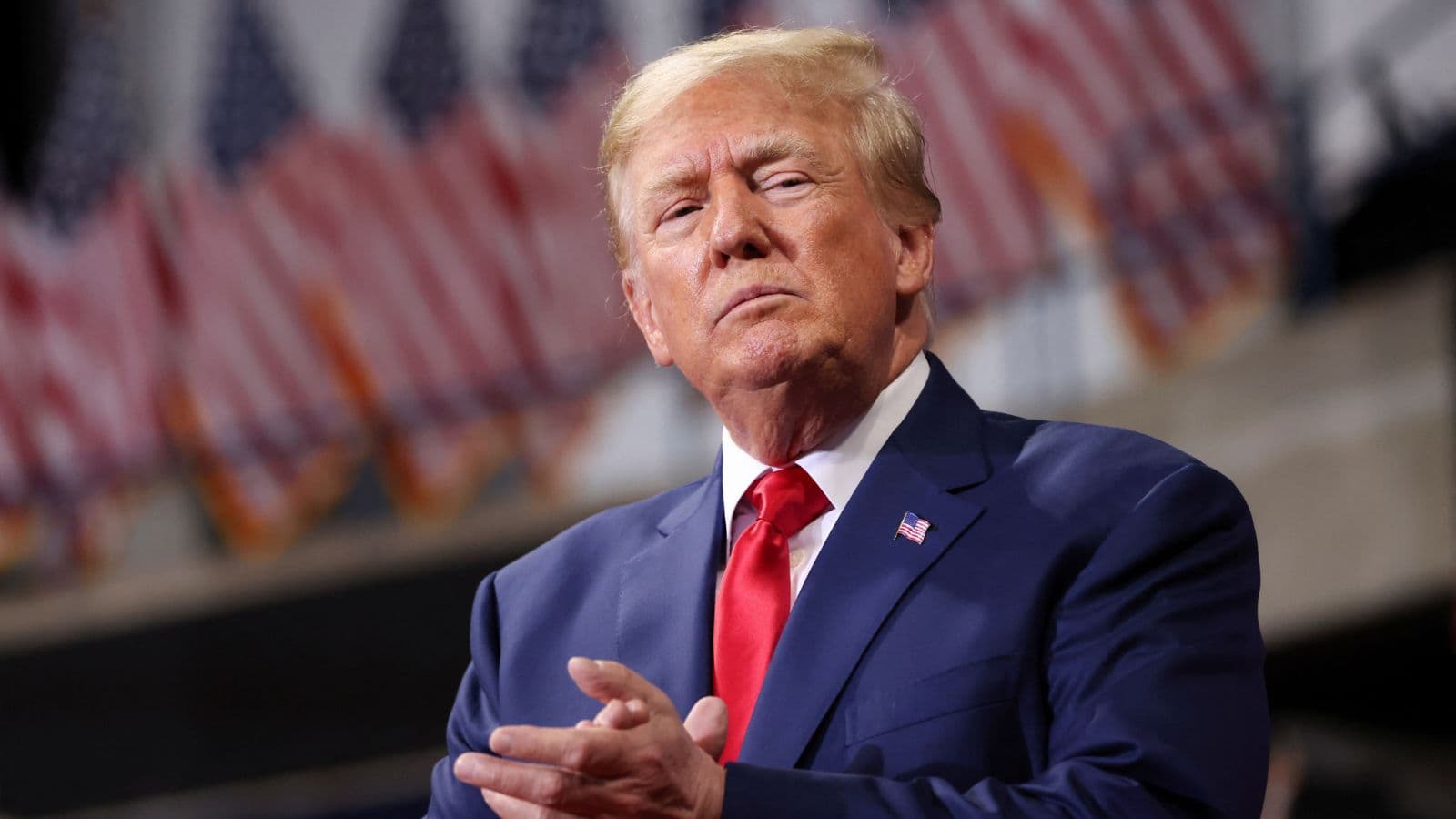 تهديدات ترمب برسوم جديدة تربك الأسواق مجددا