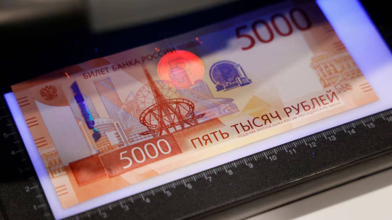 ارتفاع الروبل سلاح ذو حدين للاقتصاد الروسي الخاضع للعقوبات