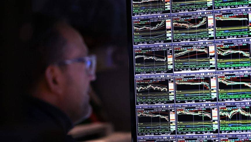 «وول ستريت» عند مستويات قياسية بدعم من الطلب القوي على الذكاء الاصطناعي