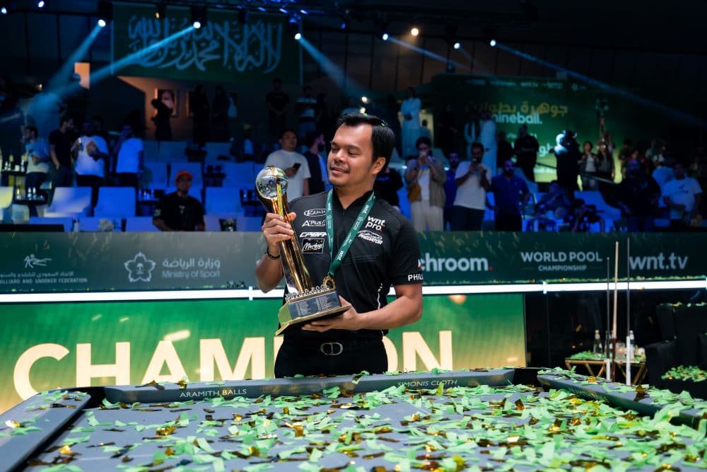 من جدة .. الفلبيني بيادو يتوج بكأس العالم للبلياردو وجائزة الـ250 ألف دولار