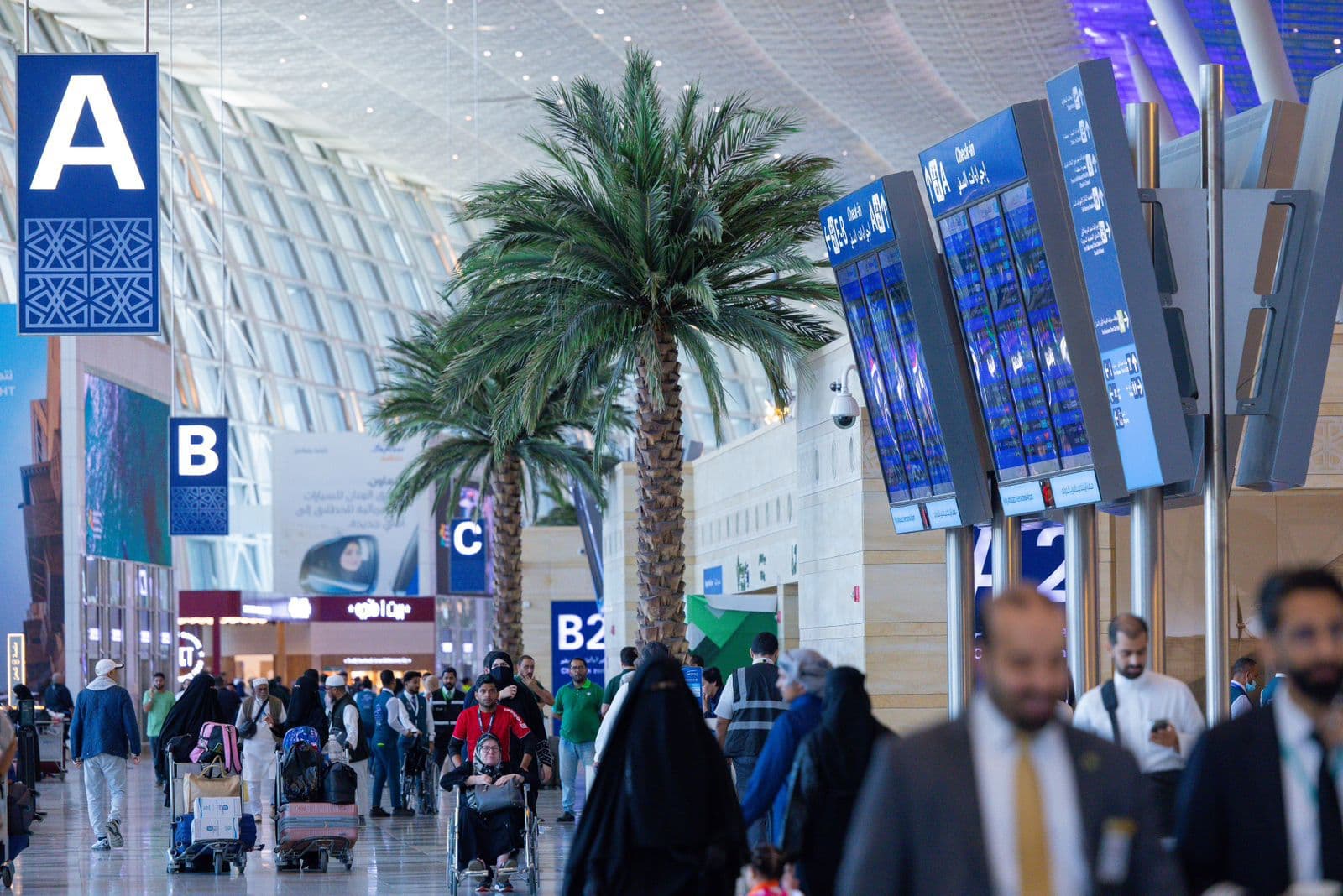 من التأثر إلى التكيف.. مسارات التعافي في قطاع الطيران بعد إغلاقات الأجواء