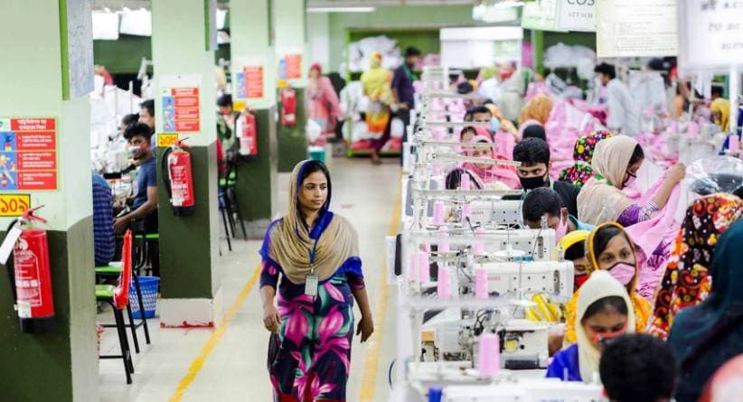 الملابس البنجالية أمام نيران ترمب .. صناعة تقاوم الانهيار