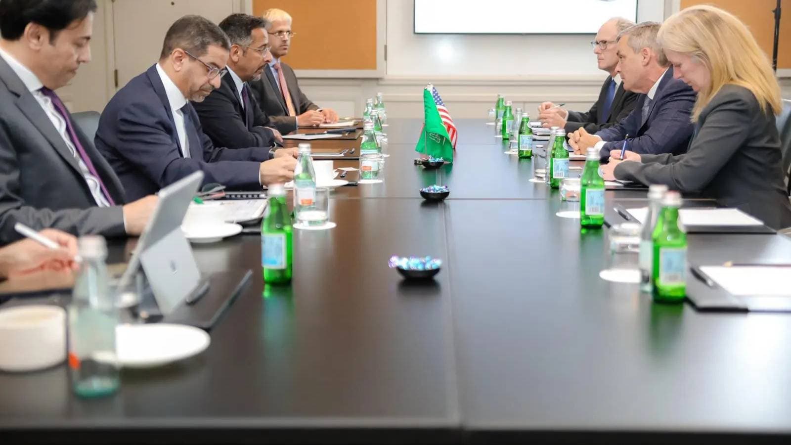 السعودية تناقش مع شركات أمريكية فرص الاستثمار ونقل التقنية في قطاعي الصناعة والتعدين