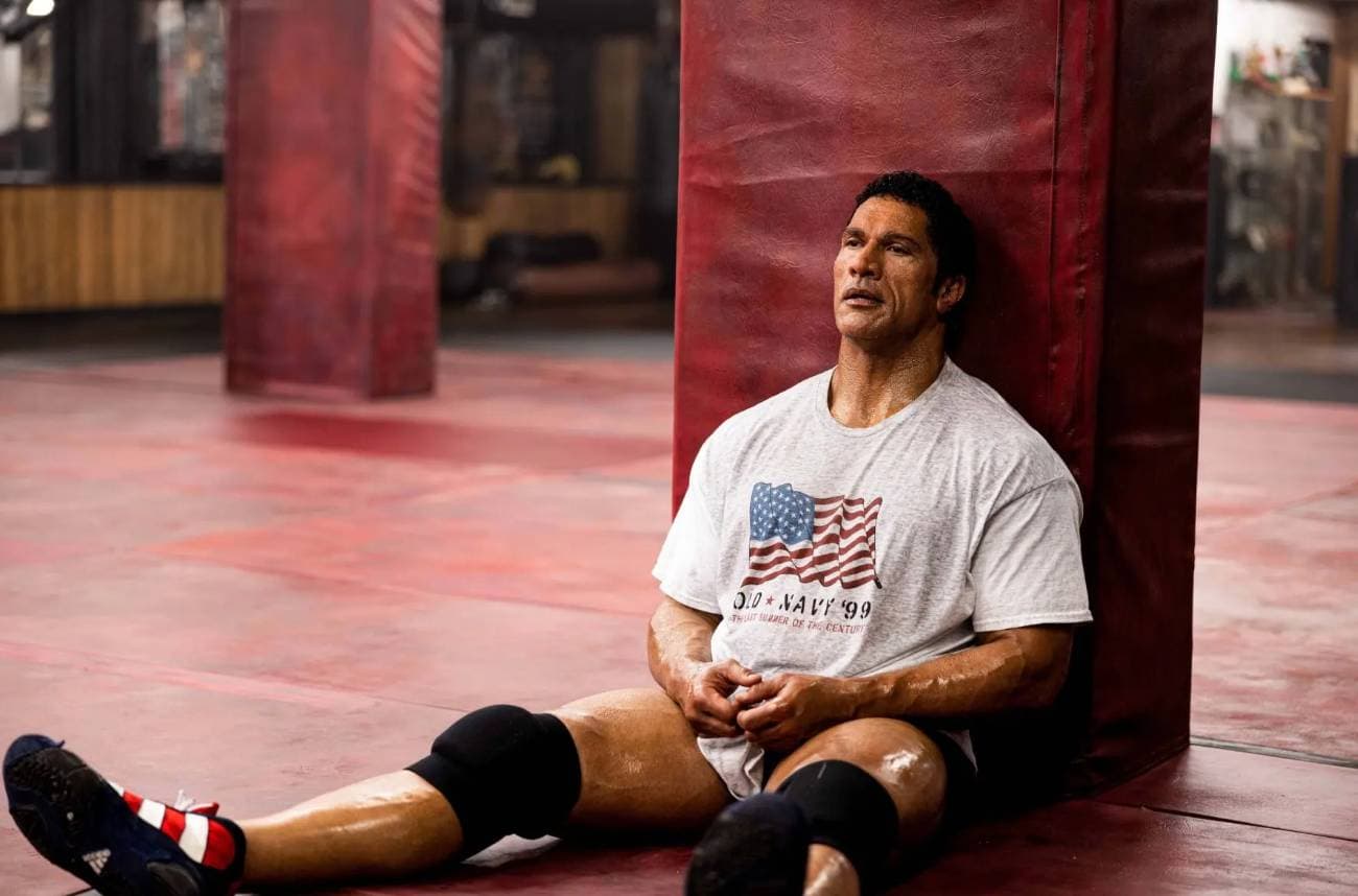 "ذي روك" يوسّع نطاق أدواره في فيلم "ذي سماشينغ ماشين"