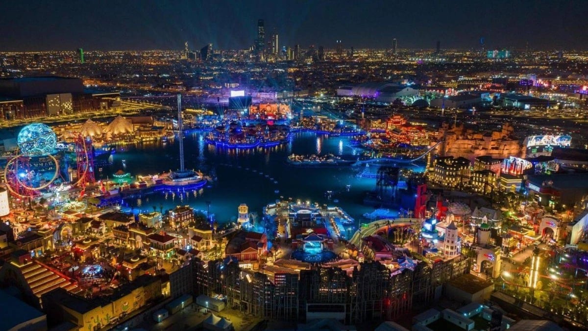 تجاوز عدد زوار موسم الرياض 2025 حاجز المليوني زائر