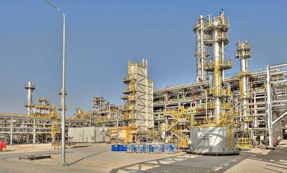 خسائر "كيمانول" تتفاقم في الربع الثالث مع انخفاض المبيعات