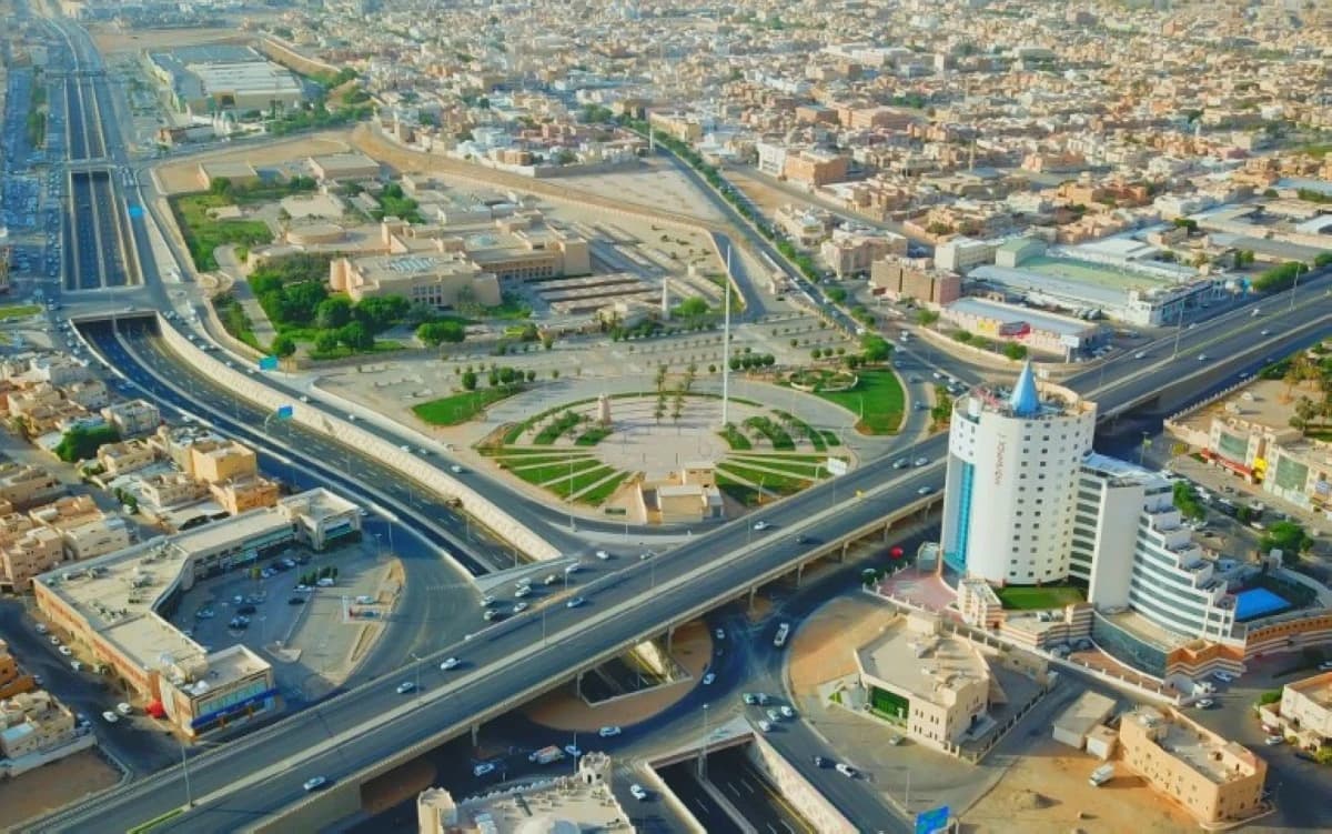 أراضي عنيزة تنفض غبارها .. محافظات القصيم وجهة واعدة للمطورين