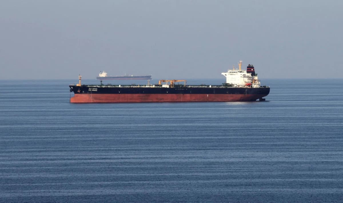 شحنات النفط الإيراني المتراكمة في البحر تصل لأعلى مستوى منذ 2023