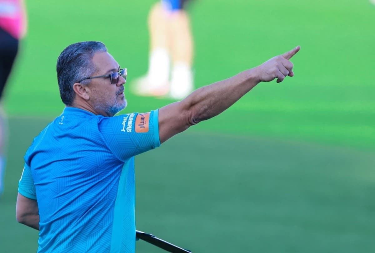 ميكالي لـ "الاقتصادية": القوة المالية والجماهيرية سر تميز الهلال