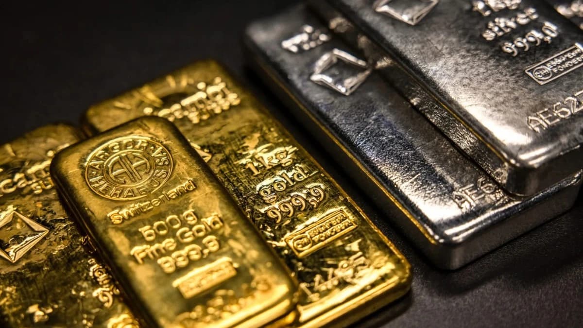 الذهب يتجاوز 4500 دولار .. والفضة تواصل مستوياتها القياسية