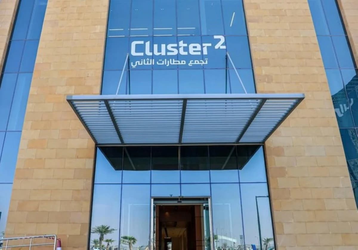 تجمع مطارات الثاني يستقبل 19.9 مليون مسافر خلال 2025