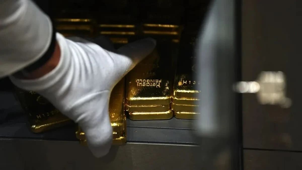 أسعار الذهب تتجاوز 4900 دولار وسط ترقب لمحضر الاحتياطي الفيدرالي