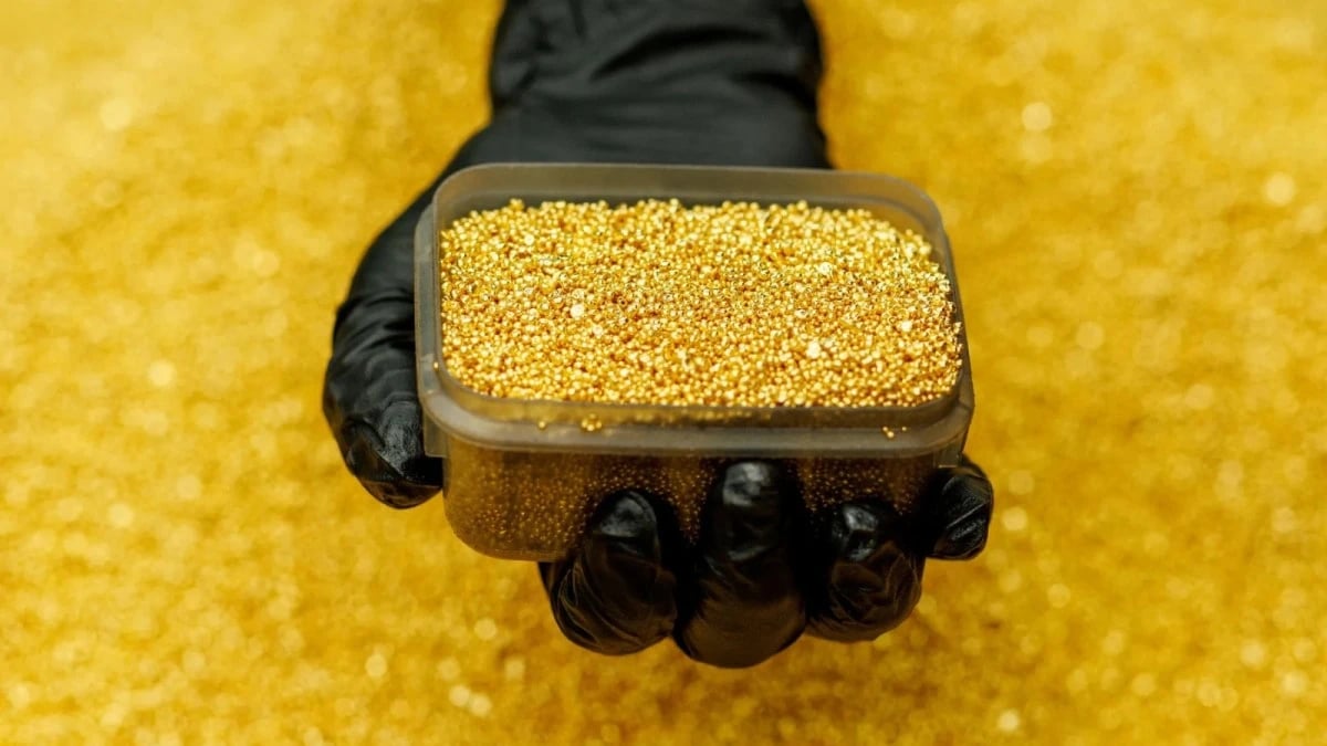 الذهب يلامس 5 آلاف دولار وسط ترقب لمسار الفائدة