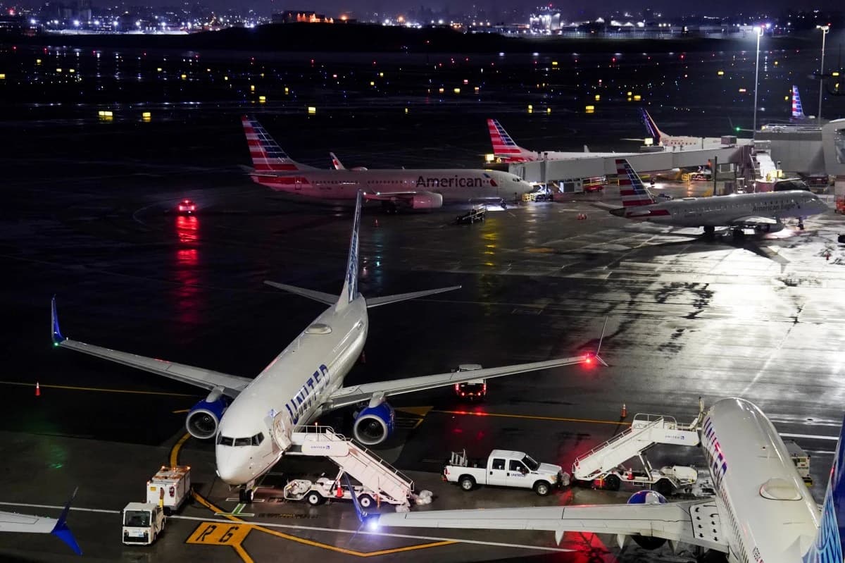 17 شركة طيران عالمية ترفع أسعار التذاكر بسبب ارتفاع تكاليف الوقود