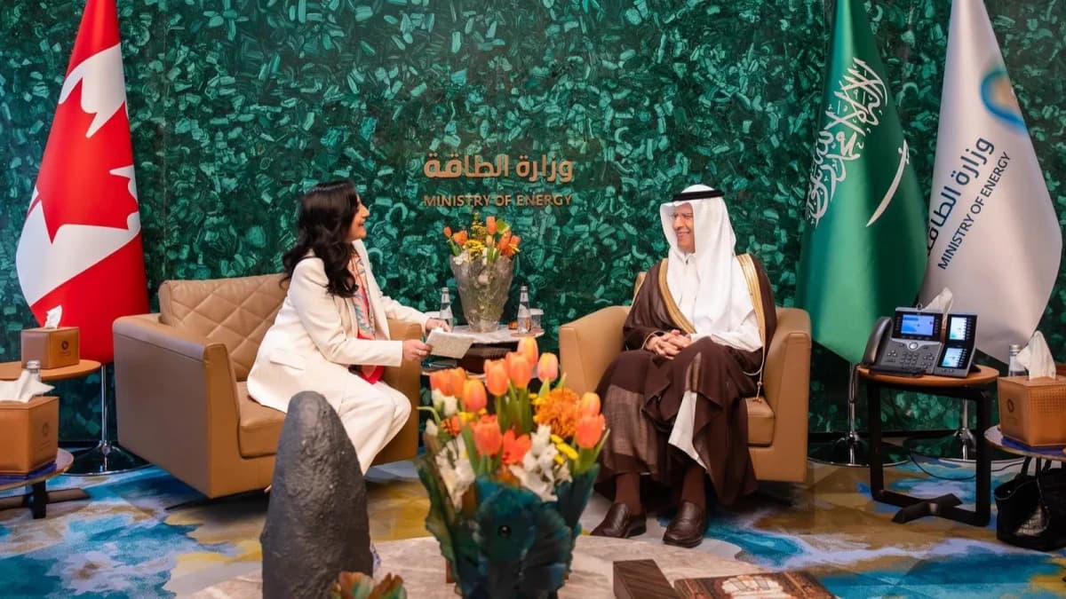 السعودية تبحث مع كندا التعاون في مجالات الطاقة وتعزيز الشراكة
