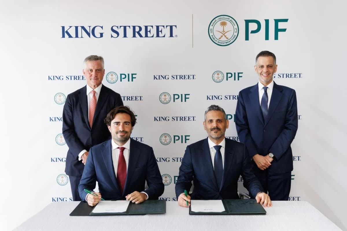 صندوق الاستثمارات العامة يوقع مذكرات تفاهم مع 3 من أبرز مديري الأصول الدوليين