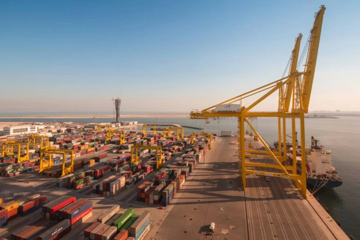 الربط اللوجستي الخليجي.. مرونة في مواجهة الأزمات مع تشرذم العالم