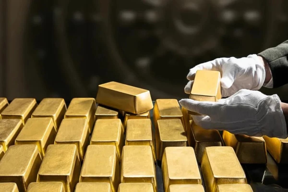 الذهب يرتفع قبيل صدور بيانات أمريكية وترقب صمود الهدنة مع إيران