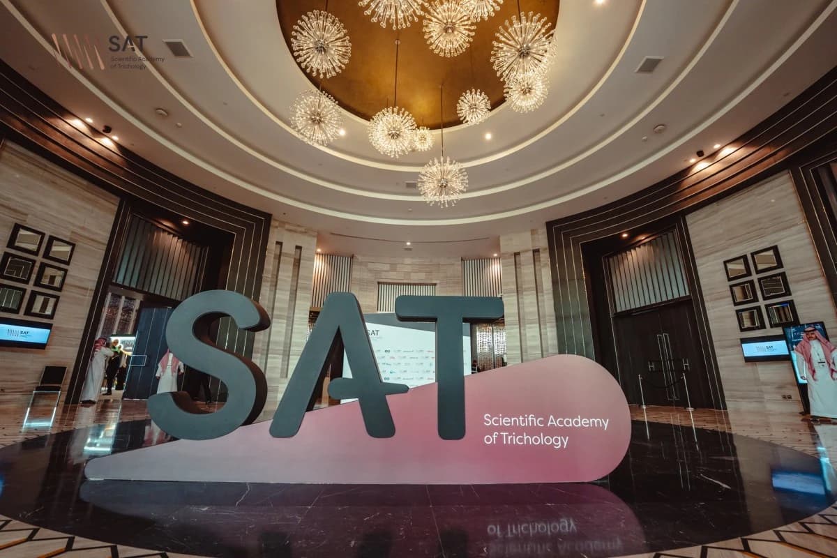 إبر التنحيف تنعش الطلب على علاجات تساقط الشعر في السعودية