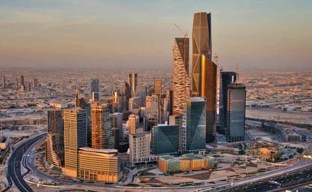 السعودية تتصدر دول العالم في مؤشر الجاهزية الرقمية بـ 94 نقطة