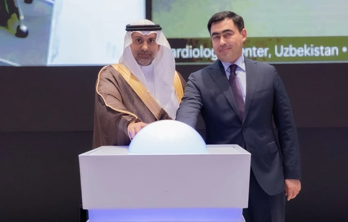 وزير الصحة السعودي يدشن ربط المستشفى الافتراضي بـ"الصحة الأوزبكية"
