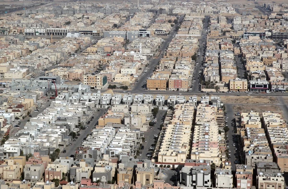 بدء التسجيل العيني لـ 167.35 ألف قطعة عقارية في 5 مناطق سعودية