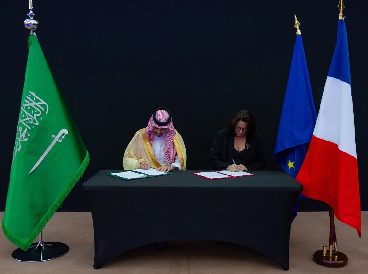 السعودية وفرنسا تعززان التعاون الرياضي بمذكرة تفاهم جديدة