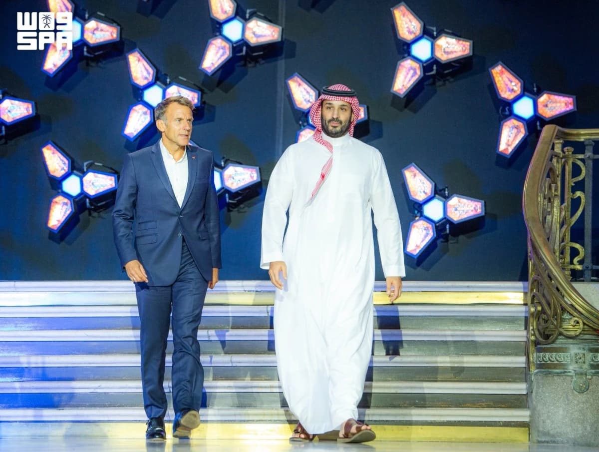 بحضور ولي العهد.. تتويج AG.AL بلقب "الرياضات الإلكترونية"