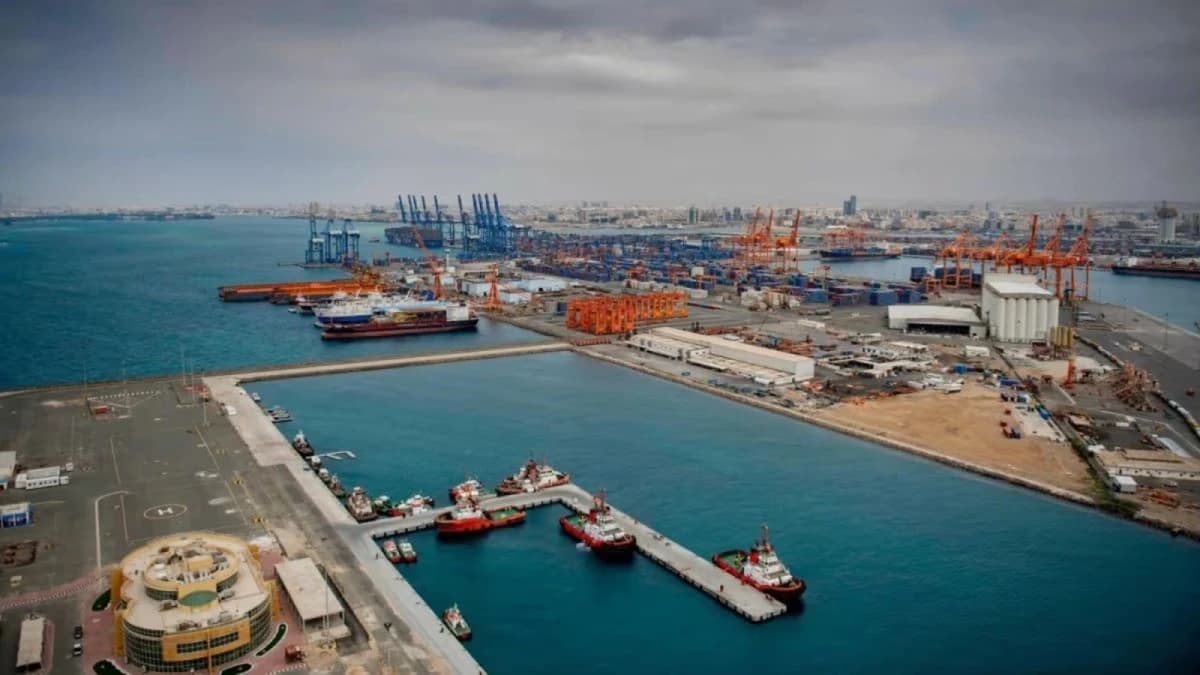 فائض تجارة السعودية يتراجع مع هبوط الصادرات السلعية 4.5% في يونيو
