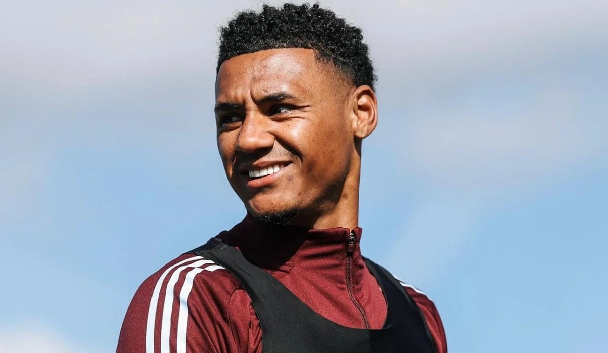 واتكينز بـ58.3 مليون يورو .. الهلال يضعه خلف كين في قائمة الأغلى