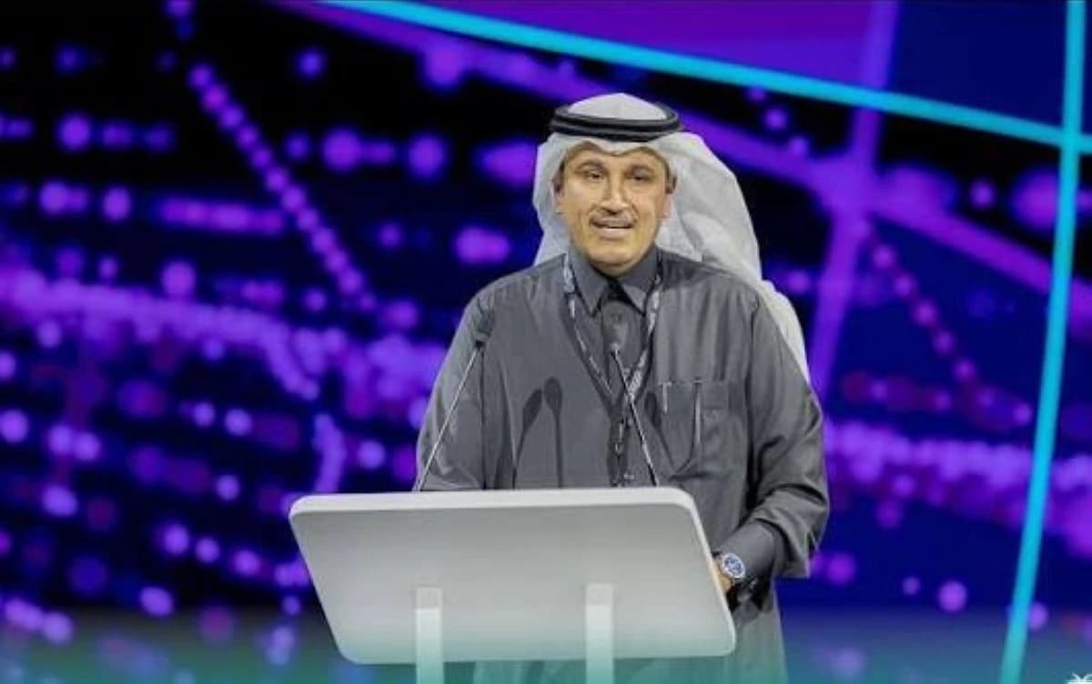 النقل بالشاحنات المزدوجة يوسع حركة التجارة في السعودية