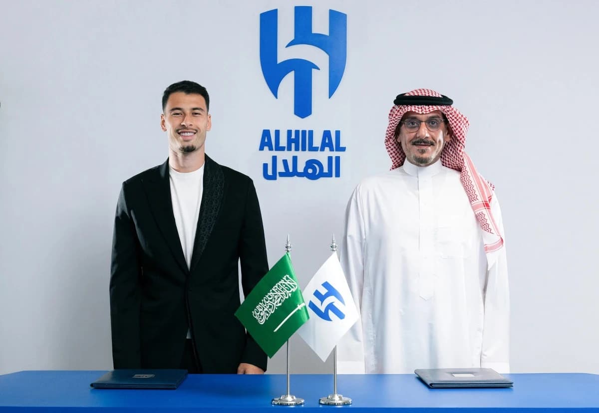الهلال يقتحم المراكز الـ 10 الأولى عالميا في الإنفاق